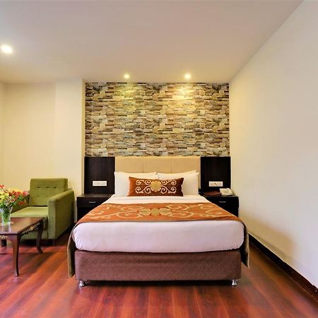 Summit Denzong Hotel & Spa Гангток Экстерьер фото