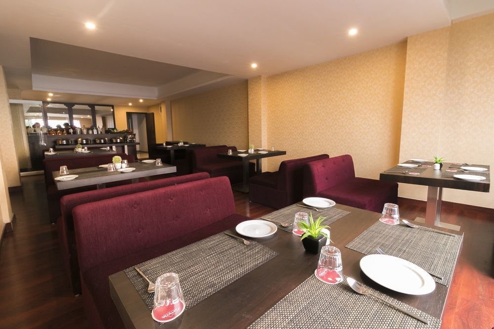 Summit Denzong Hotel & Spa Гангток Экстерьер фото