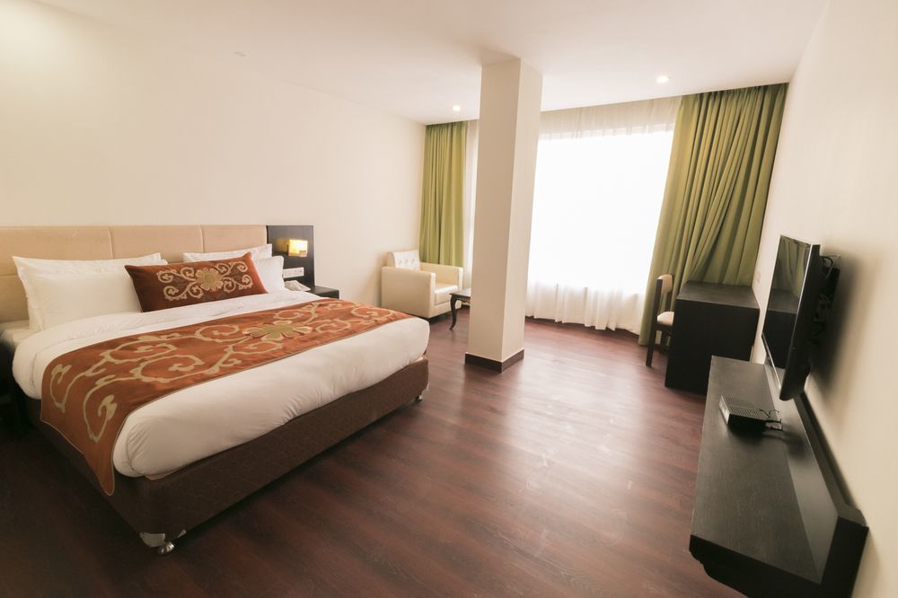 Summit Denzong Hotel & Spa Гангток Экстерьер фото