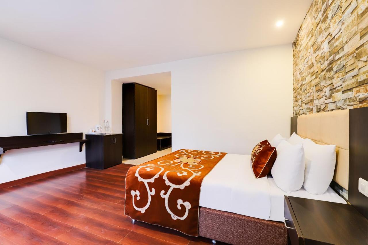 Summit Denzong Hotel & Spa Гангток Экстерьер фото