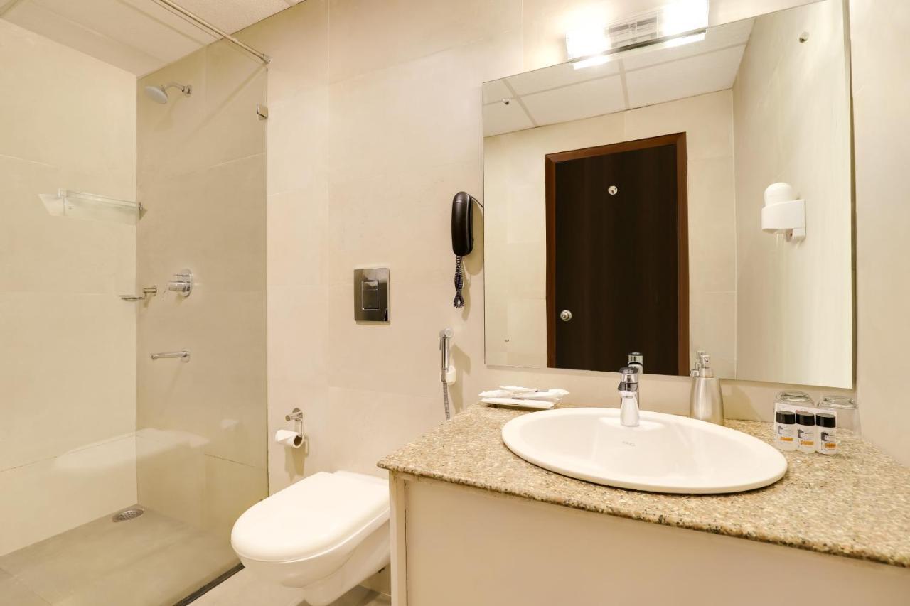 Summit Denzong Hotel & Spa Гангток Экстерьер фото